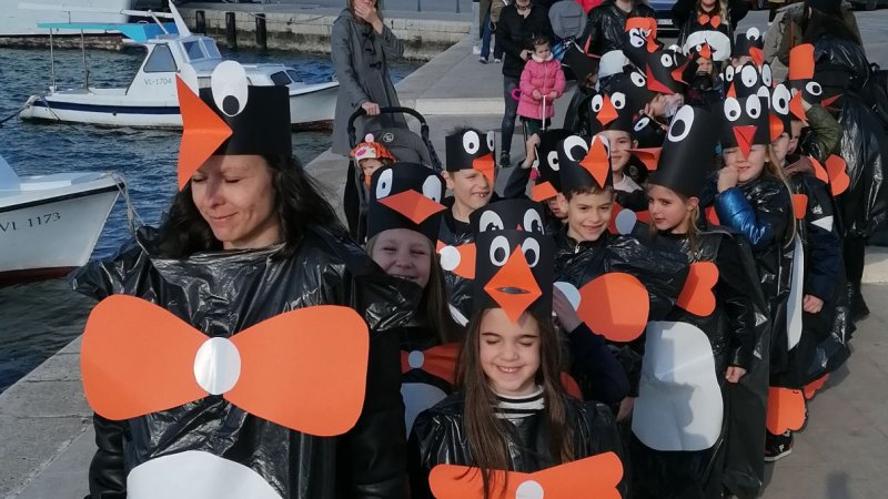 Vrtićarci u povorci na Pokladni utorak