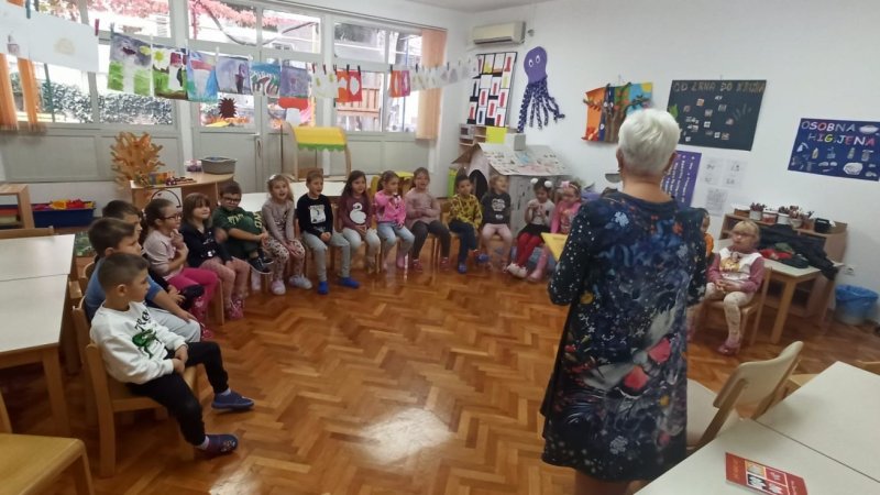 Predstavljanje slikovnice "Radoznala Nora" (Marica Žanetić Malenica)