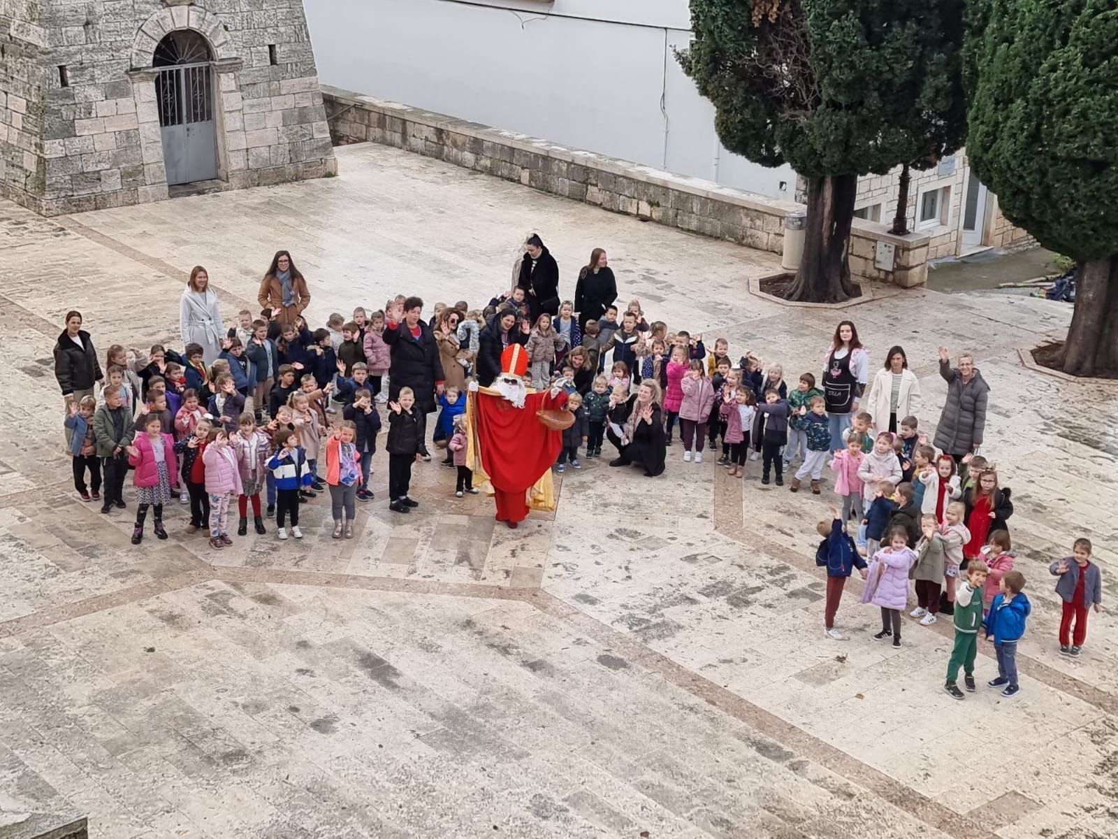 Sveti Nikola u vrtiću