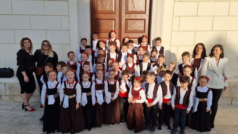 Održan nastup Male mafrine i izložba dječjih radova